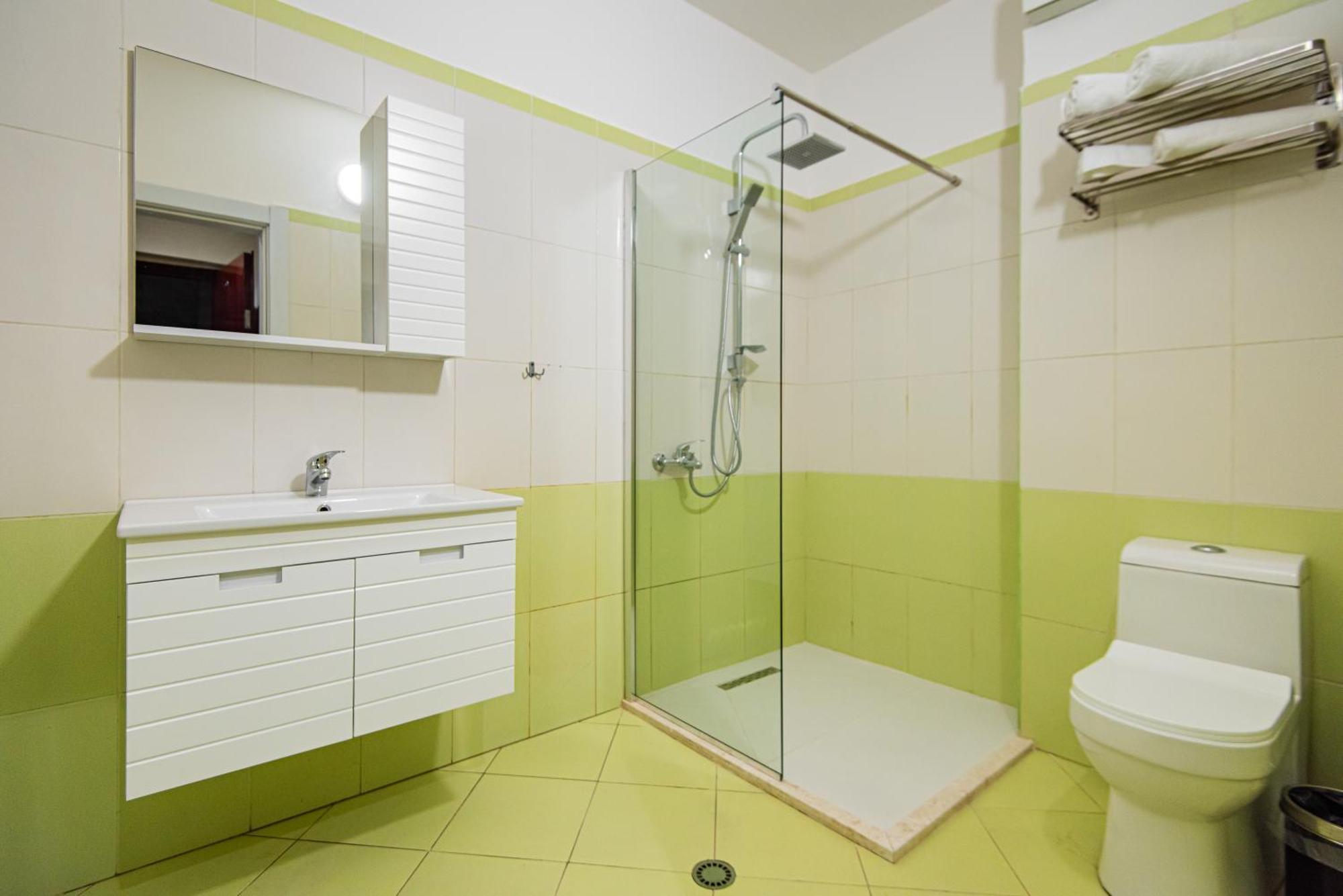 Aparthotel Eda Durrës Esterno foto